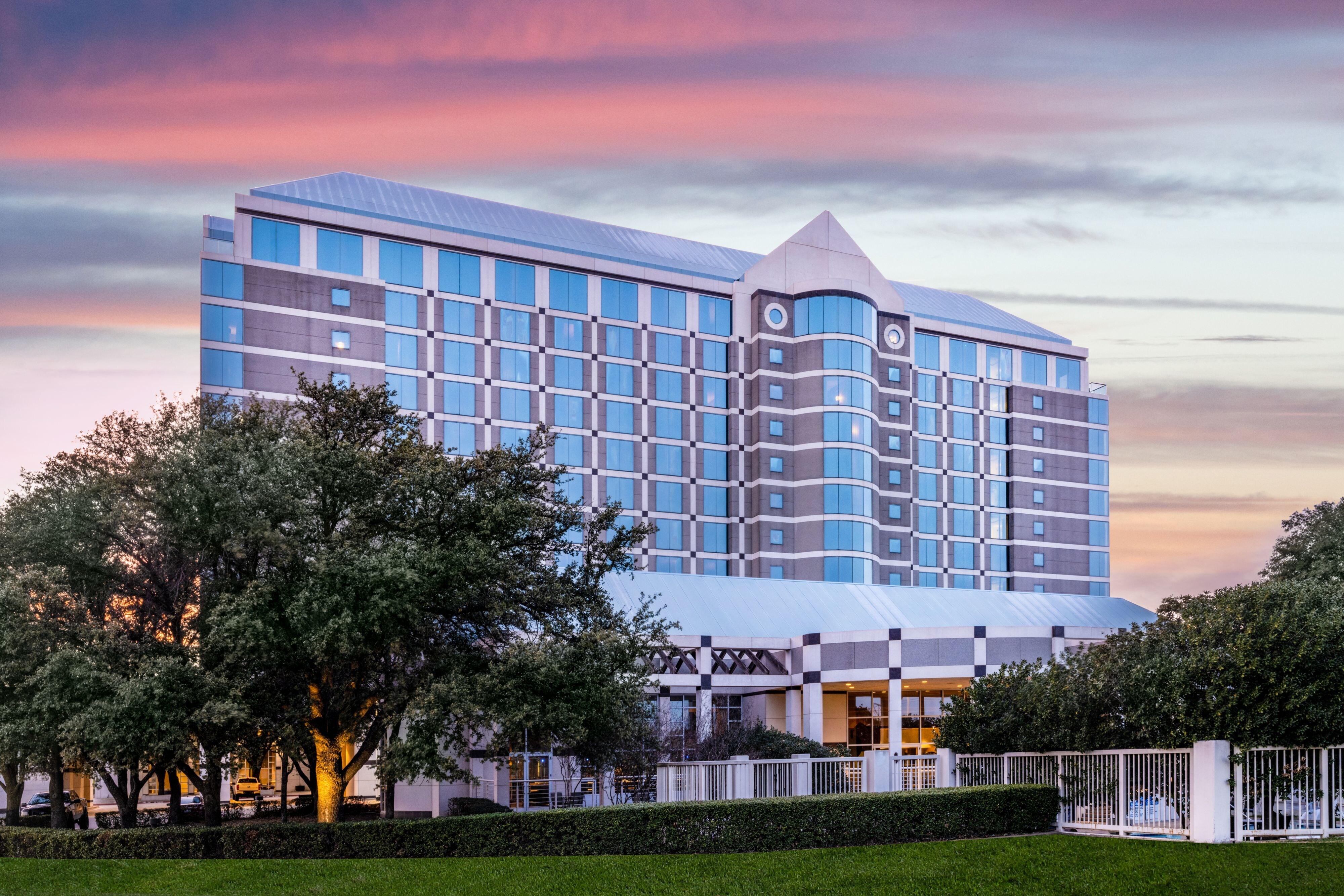Renaissance Dallas North Hotel Farmers Branch Zewnętrze zdjęcie